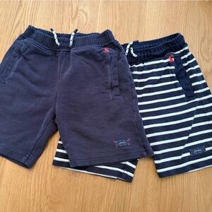 Size 6 Joules Navy and striped Boys' Casual Shorts - Set of 2